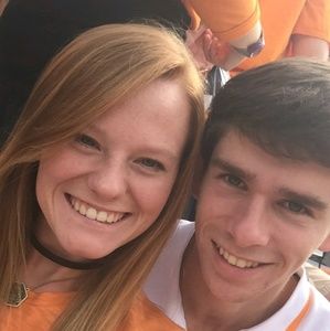 Meet your Posher, Haleigh